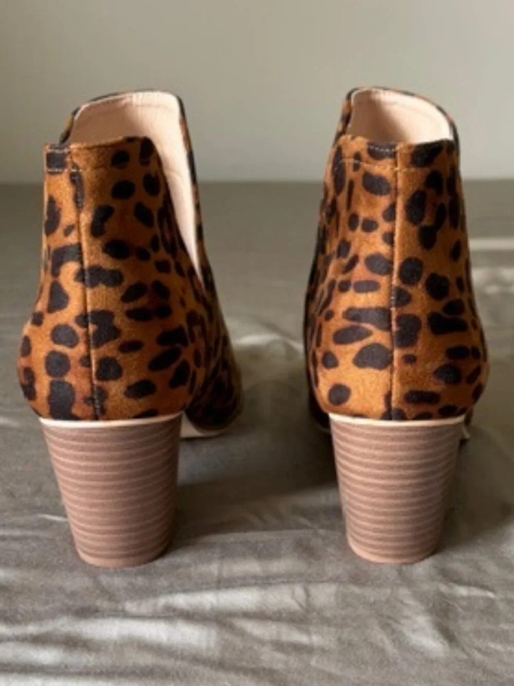 NWOT- women's leopard print booties- size 11 - Picture 2 of 5